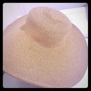 Oversized summer hat